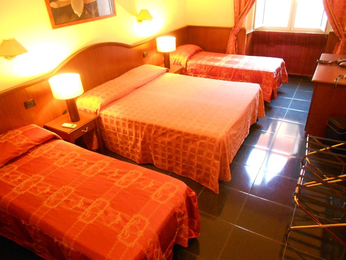 Persepolis Rome Hotell Eksteriør bilde